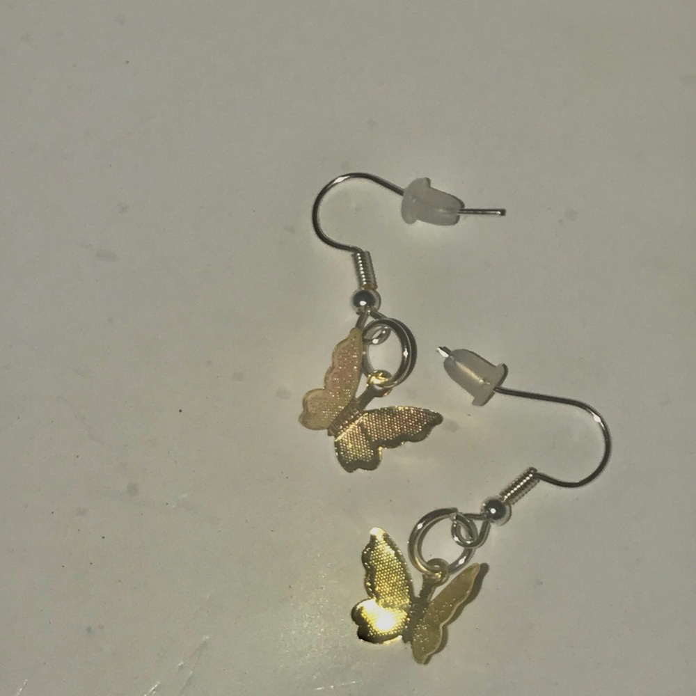 brandy Melville mini butterfly earrings